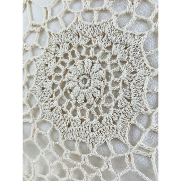 Vintage Crochet Lace Throw Accent Pillow Grannycore Cottagecore 14x14" Ecru Cott - Picture 5 of 9